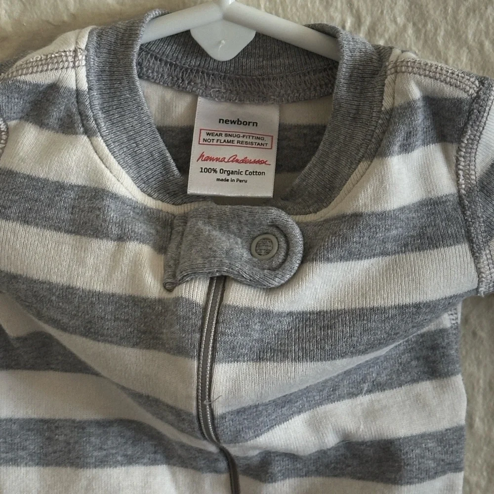 Hanna Andersson Bold Stripe Sleeper Ecru Gray Heather White Stripe Newborn Baby